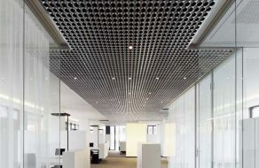 合理地運用好前臺設(shè)計中的企業(yè)文化元素